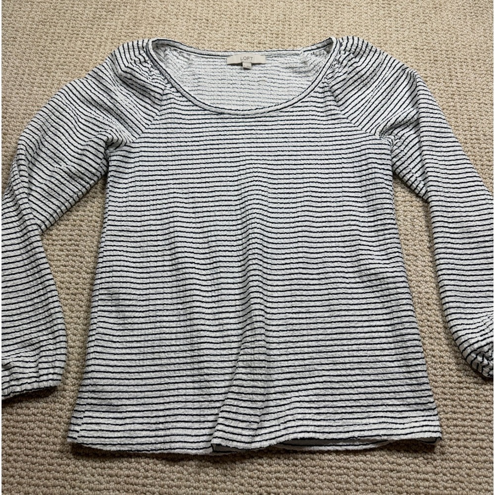 Ann Taylor Loft Top Womens Size Small‎ White/Navy Stripes Long Sleeve Casual